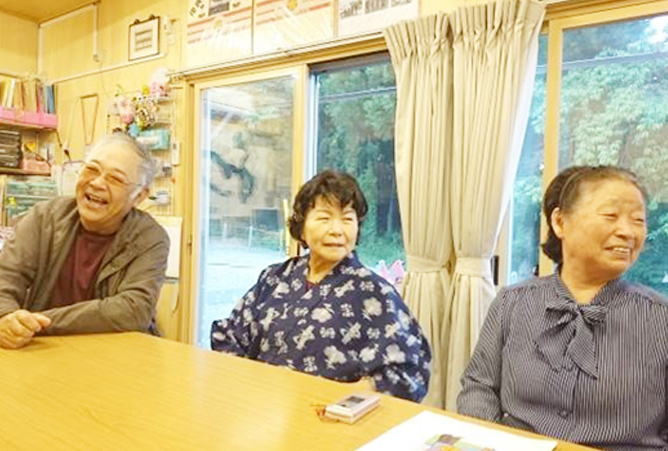 佐藤 國雄さん（75歳）・高野 ハナヨさん（75歳）・佐藤 時子さん（74歳）